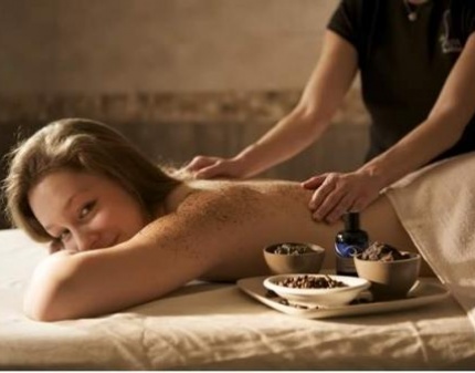 Скидка до 83% на SPA-программу: шоколадное обертывание, массаж, пиллинг, термоодеяло + чаепитие!