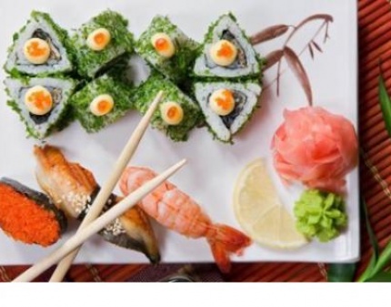 Скидка 50% на заказ любых суши и роллов в Sushi House! Вкусно, полезно, удобно!